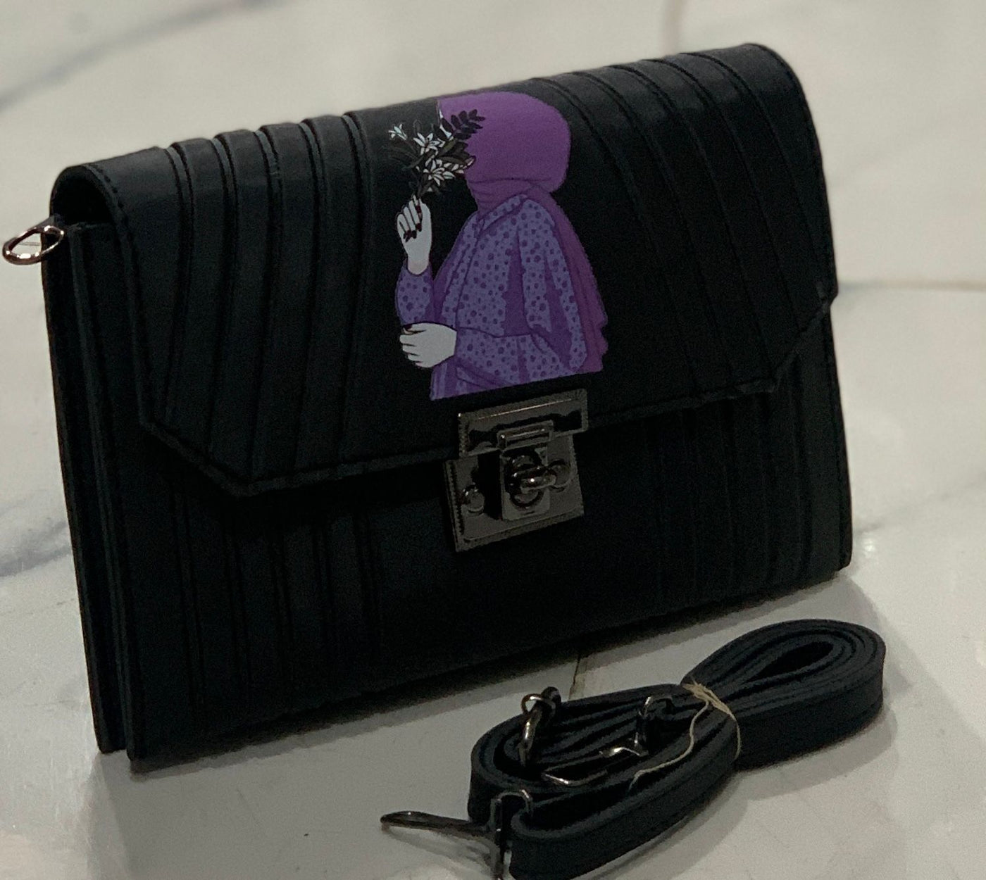 جودة ممتازة (قفل أمامي + حزام طويل)